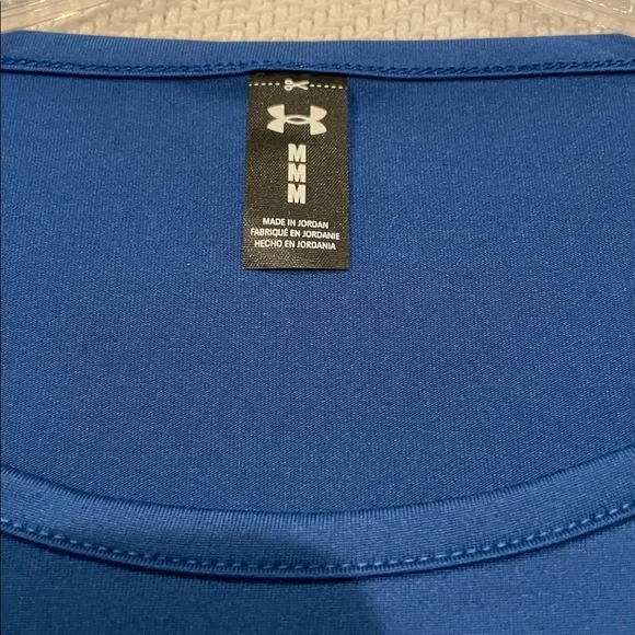 NWT Under Armour Women's Motion Blue Short Sleeve Loose Fit T-Shirt Size Medium - Picture 3 of 9